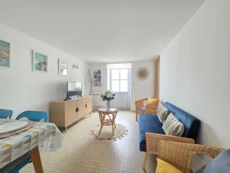 Appartement 2 Chambres avec Jardin Privé Proche Plage - Photo 2
