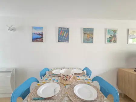 Appartement 2 Chambres avec Jardin Privé Proche Plage - Photo 4