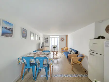 Appartement 2 Chambres avec Jardin Privé Proche Plage - Photo 13