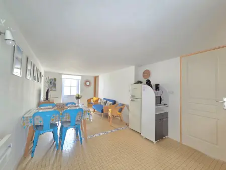 Appartement 2 Chambres avec Jardin Privé Proche Plage - Photo 17