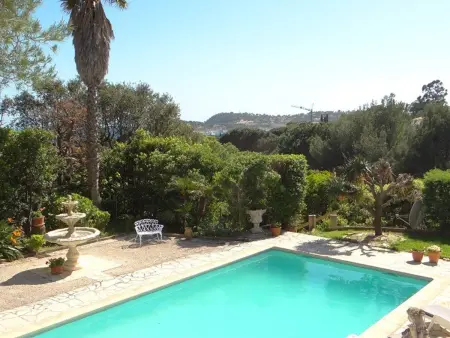 Villa 4 chambres avec piscine et terrasses, Villa 8 personnes à Cavalaire sur Mer - Photo 2
