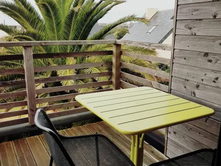 Villa bois à 500m plage avec jardin clos, WIFI et parking - Ile Grande - Photo 10
