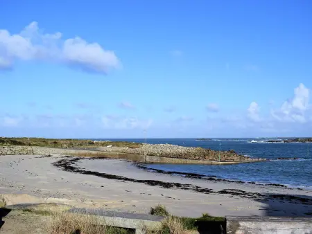 Villa bois à 500m plage avec jardin clos, WIFI et parking - Ile Grande - Photo 11