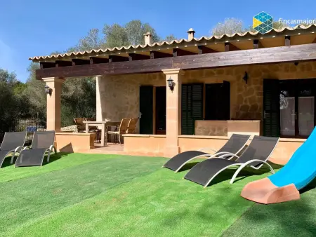Charmante Maison de Campagne Rénovée avec Piscine et Aires de Jeux à Llucmajor - Photo 7