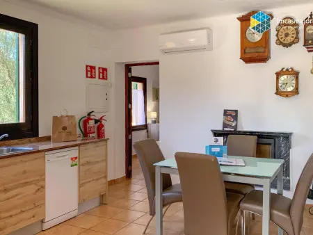 Charmante Maison de Campagne Rénovée avec Piscine et Aires de Jeux à Llucmajor - Photo 13