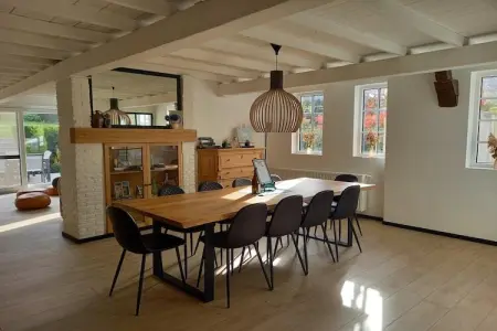 Maison Au Trieu, Spacieuse maison de vacances familiale - Photo 9