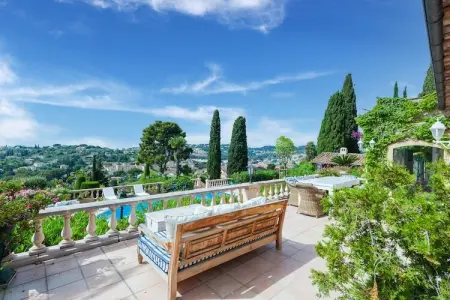 Villa Bellevue, Villa avec vue sur la mer et piscine - Photo 5