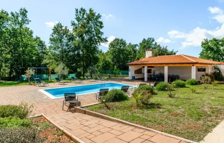 Maison 12 personnes à Pazin - Photo 1