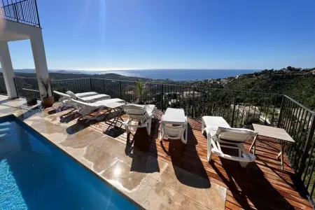 Villa Natea, Belle maison avec une vue incroyable sur la mer - Photo 30