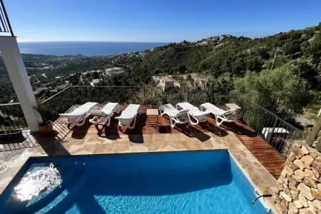 Villa Natea, Belle maison avec une vue incroyable sur la mer - Photo 31