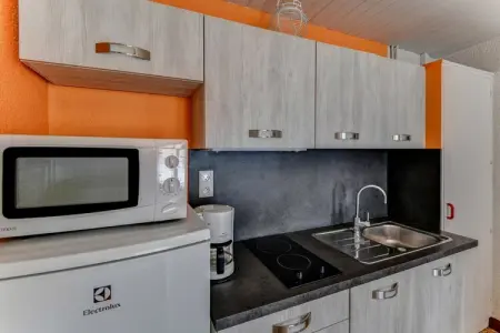 Chêne 1 2pax Twin Bed, Gîte dans un parc de vacances avec piscine - Photo 13