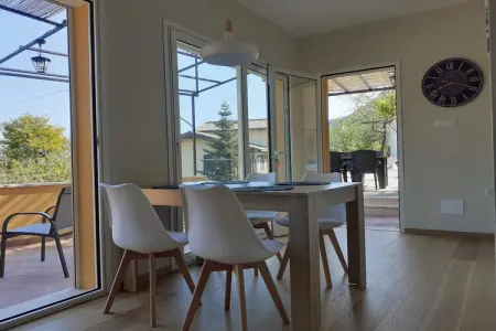 Casa Ciappin, Escapade chic sur une colline côtière - Photo 5