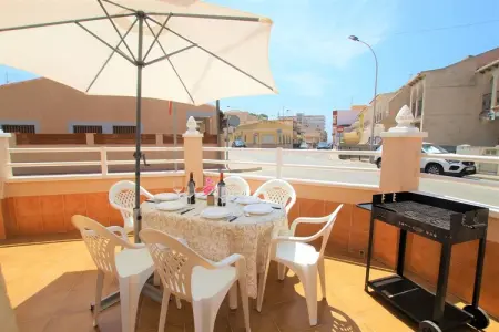 Pareado en San Pedro del Pinatar, Maison de vacances spacieuse à Región de Murcia avec balcon - Photo 7