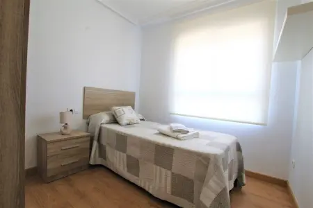 Pareado en San Pedro del Pinatar, Maison de vacances spacieuse à Región de Murcia avec balcon - Photo 13