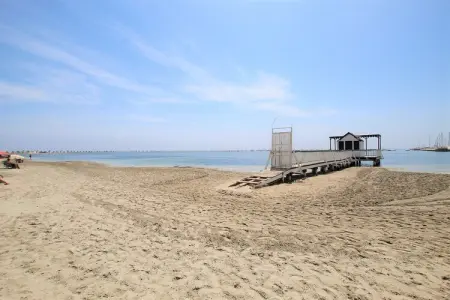Pareado en San Pedro del Pinatar, Maison de vacances spacieuse à Región de Murcia avec balcon - Photo 23