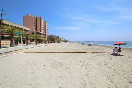 Pareado en San Pedro del Pinatar, Maison de vacances spacieuse à Región de Murcia avec balcon - Photo 24