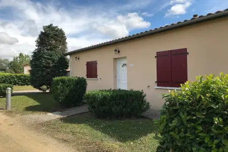 Les Forges 2 Rooms 84, Villa à Les Forges avec piscine et accès au golf - Photo 8