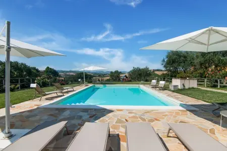 Montenovo Villa, Villa à Ostra Vetere avec Piscine et Jacuzzis - Photo 8