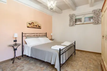 Montenovo Villa, Villa à Ostra Vetere avec Piscine et Jacuzzis - Photo 23