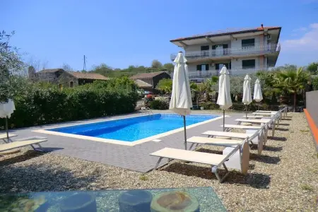 Appartamento vista mare, Appartement confortable sur l'Etna avec piscine - Photo 6
