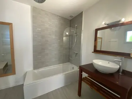 Maison 4 chambres avec WIFI et animaux acceptés à 200m de la plage - Photo 14