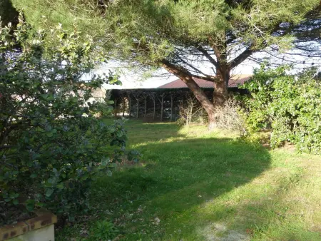 Maison à 2 km de la plage avec terrasse, jardin et garage à Brem-sur-Mer - Photo 16