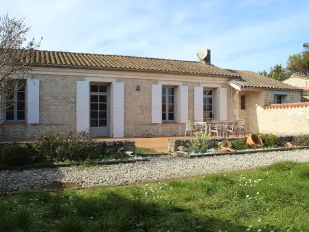 Maison en pierres 6 couchages, jardin clos, parking, proche plage - Photo 21