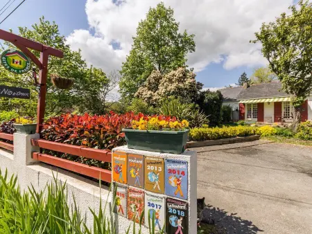 Gîte rénové calme avec jardin fleuri, à proximité du canal de Nantes à Brest et de la forêt du Gâvre - Photo 8