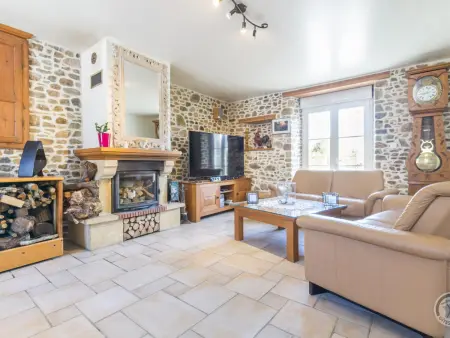 Maison conviviale avec étang, cheminée, draps fournis à Gouville-sur-Mer - Photo 5