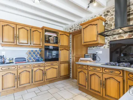 Maison conviviale avec étang, cheminée, draps fournis à Gouville-sur-Mer - Photo 8