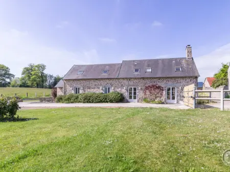 Maison conviviale avec étang, cheminée, draps fournis à Gouville-sur-Mer - Photo 17