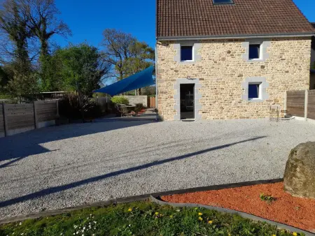 Maison moderne avec vélos, proche Sentiers de Sartilly - Photo 1