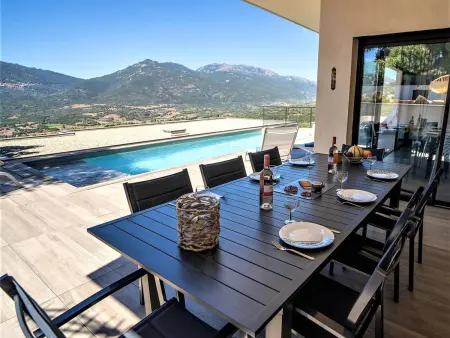 Villa spacieuse climatisée avec piscine privée chauffée, proche des plages - Photo 2