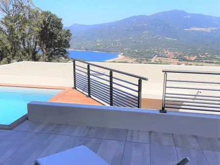 Villa spacieuse climatisée avec piscine privée chauffée, proche des plages - Photo 12