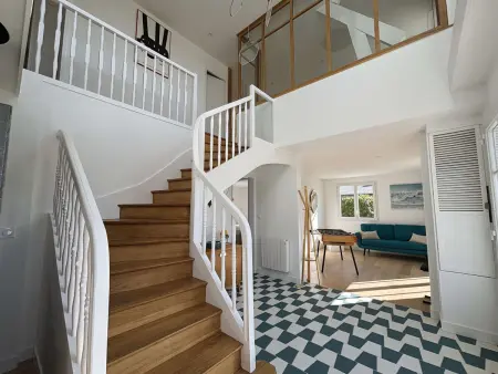 Grande Maison Rénovée 3* à Bénodet, Jardin Clos, Salle de Jeux, Parking, Wifi, Terrasse, 4 chambres - Photo 2