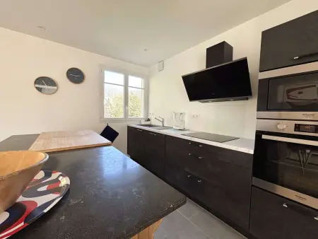 Grande Maison Rénovée 3* à Bénodet, Jardin Clos, Salle de Jeux, Parking, Wifi, Terrasse, 4 chambres - Photo 8