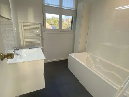 Grande Maison Rénovée 3* à Bénodet, Jardin Clos, Salle de Jeux, Parking, Wifi, Terrasse, 4 chambres - Photo 22