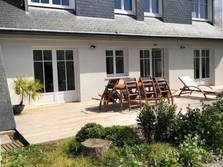 Grande Maison Rénovée 3* à Bénodet, Jardin Clos, Salle de Jeux, Parking, Wifi, Terrasse, 4 chambres - Photo 26