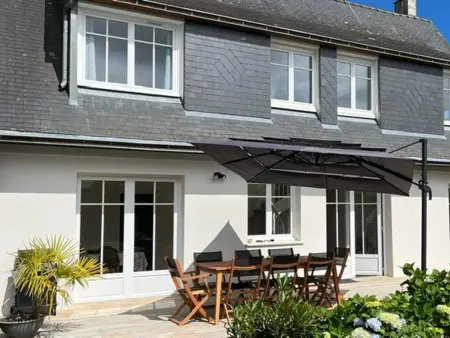 Grande Maison Rénovée 3* à Bénodet, Jardin Clos, Salle de Jeux, Parking, Wifi, Terrasse, 4 chambres - Photo 27