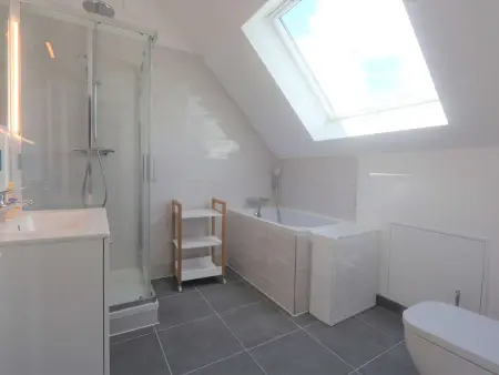 Maison rénovée 3 étoiles à 150m de la plage, idéale pour familles avec espace enfants et Wifi - Photo 22