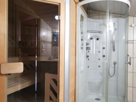 Charmant Gîte Rénové avec Sauna en Haute-Loire, Parfait pour Randonnées et Repos - Photo 18