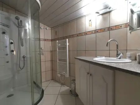 Charmant Gîte Rénové avec Sauna en Haute-Loire, Parfait pour Randonnées et Repos - Photo 19