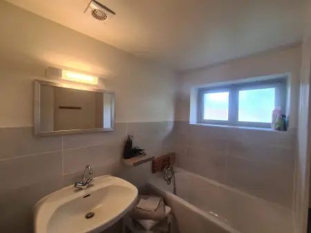 Maison de plain-pied avec étang, draps et ménage inclus - Photo 14
