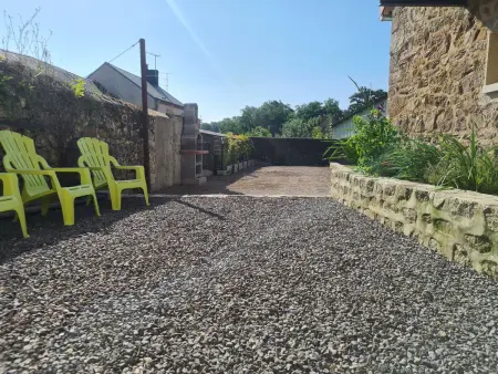 Grand Gîte au Berry avec Terrasse, Pétanque et Confort Tout Inclus - Lac d'Eguzon Proche - Photo 15