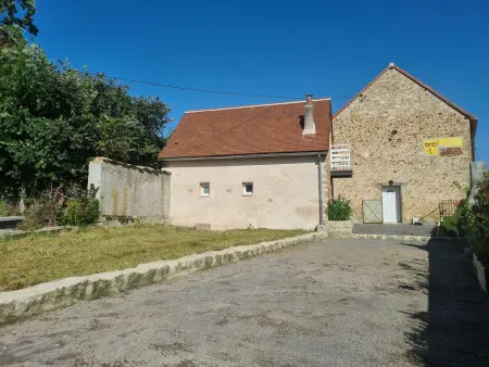 Grand Gîte au Berry avec Terrasse, Pétanque et Confort Tout Inclus - Lac d'Eguzon Proche - Photo 19