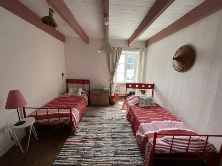 Maison de charme avec jardin clos, à 50m des commerces et proche plage, pour 8 personnes - Photo 7