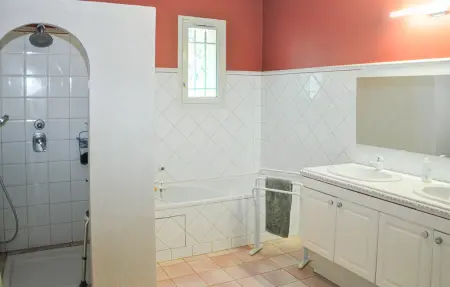 Maison 8 personnes à Lançon Provence - Photo 23