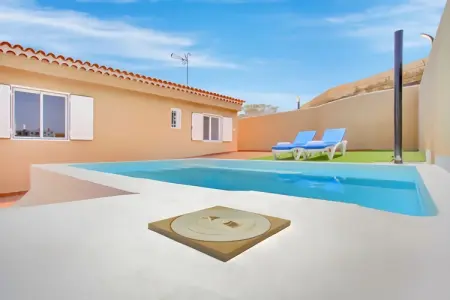 Home Holidays // Villa Rural Los Corcos, Merveilleuse maison de vacances avec piscine - Photo 10