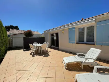 Maison récente 4 pièces près de l'océan, terrain clos, terrasse, barbecue, 8 couchages, ménage inclus - Photo 13