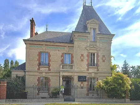 Maison spacieuse avec spa nordique et sauna à Troyes - Photo 3